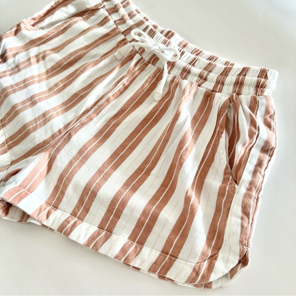 | billabong • road trippin light brown striped short • small | - Picture 5 of 13